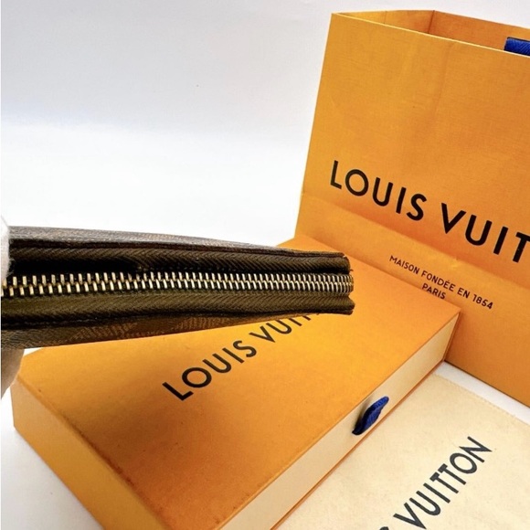 Louis Vuitton Damier Long Zippy Wallet Organizer - Picture 7 of 10